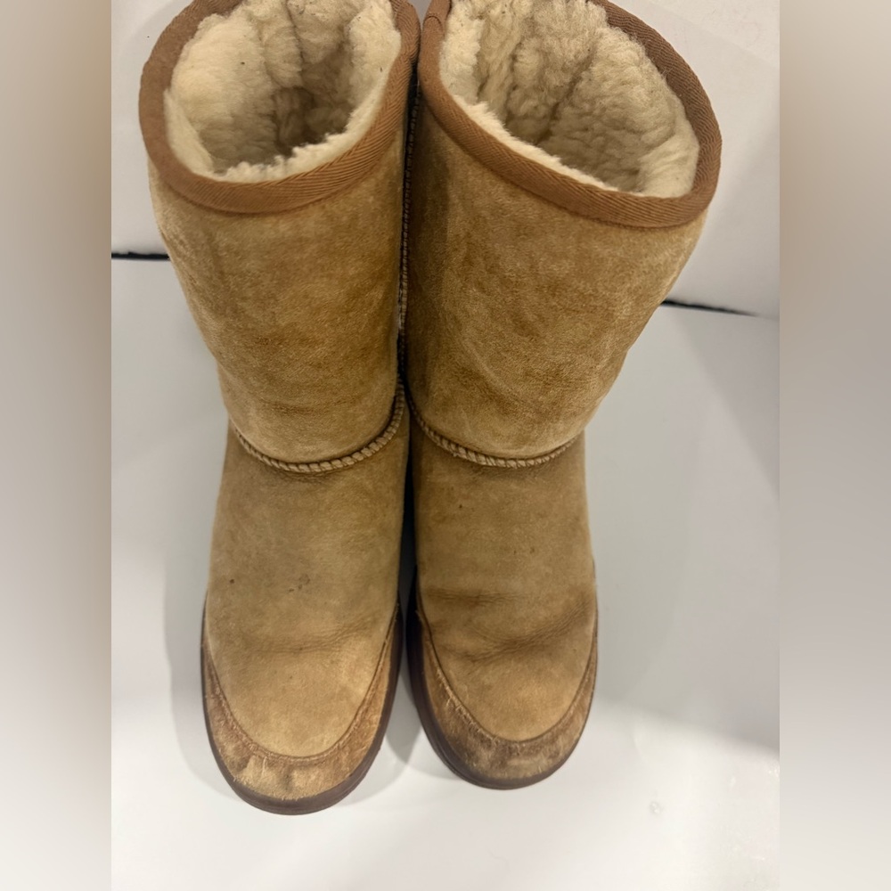 Ugg chestnut Boot - image 8
